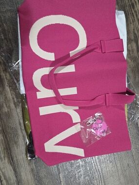 Curves Knit Tote (Raspberry)